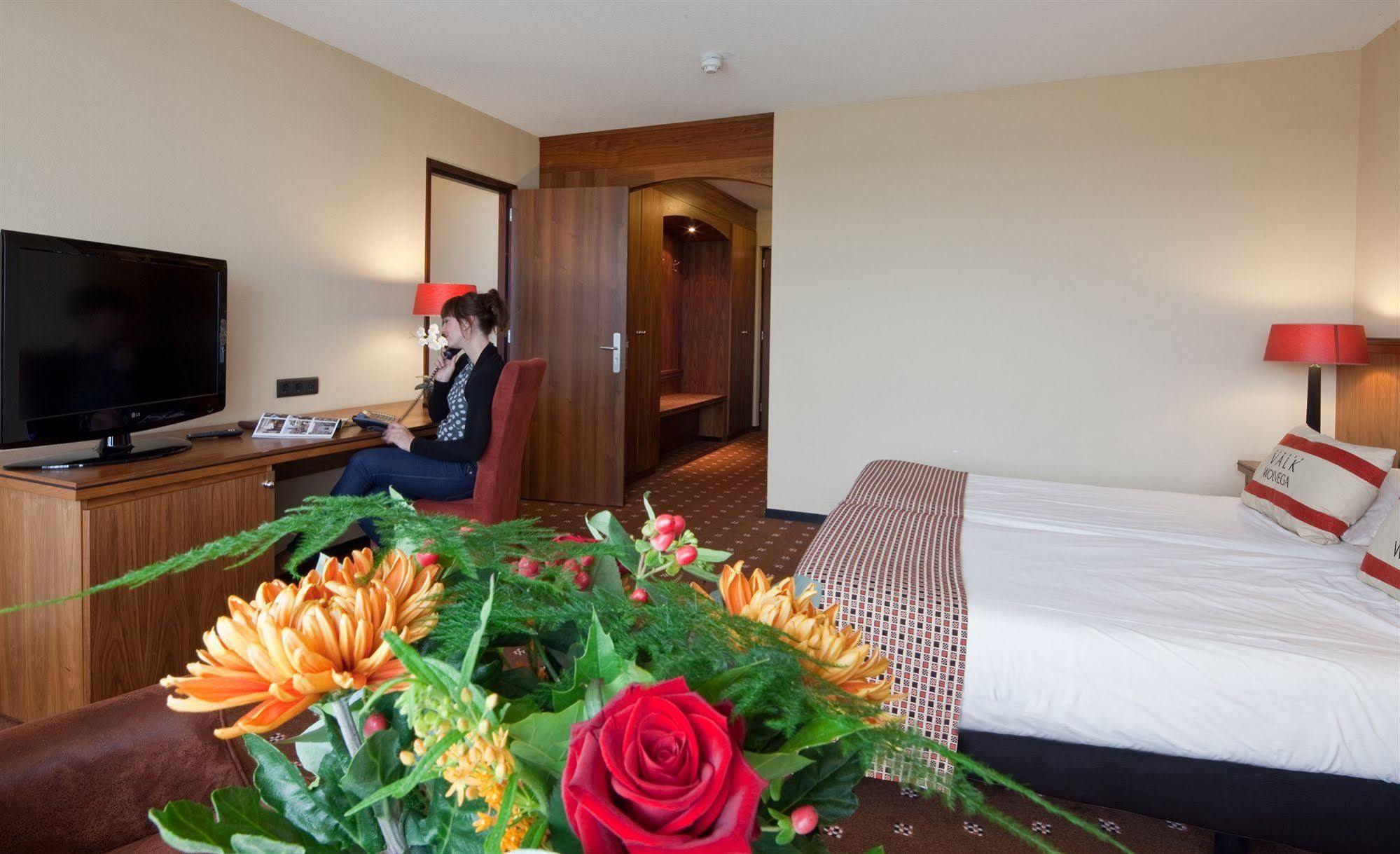 Hotel Van Der Valk Wolvega-Heerenveen Ngoại thất bức ảnh