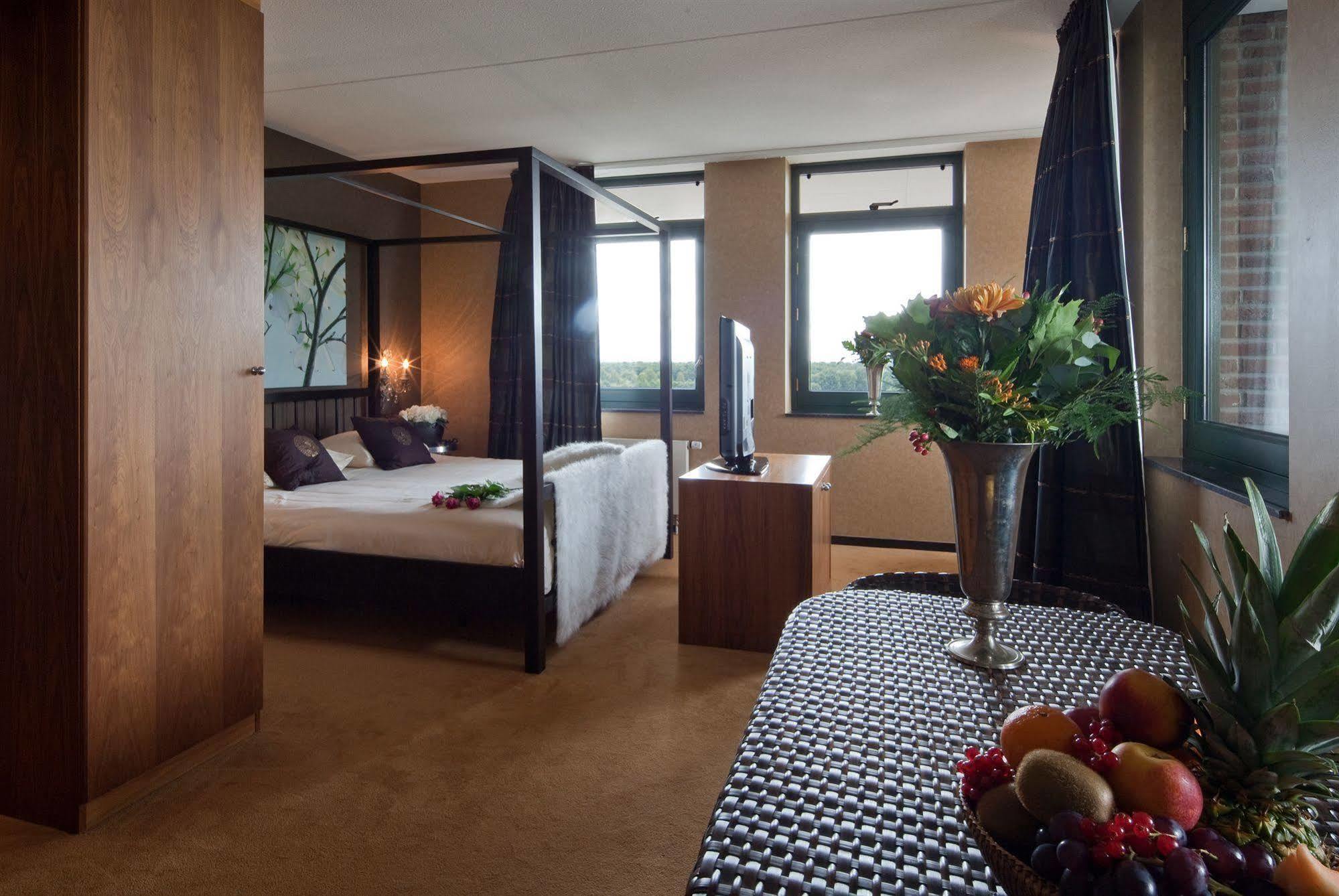 Hotel Van Der Valk Wolvega-Heerenveen Ngoại thất bức ảnh